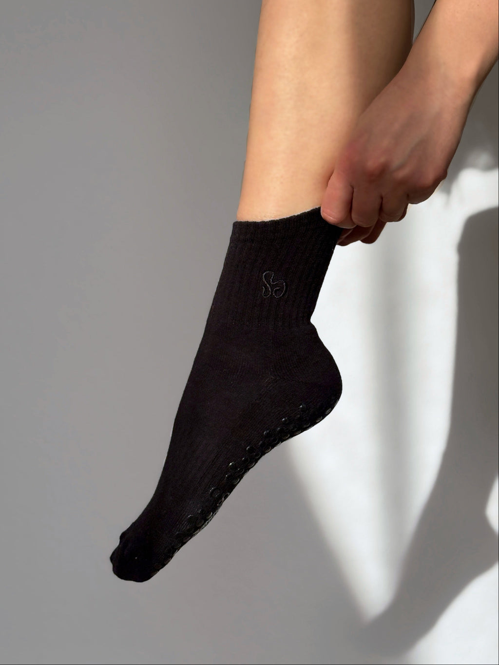 Grip Socks Ashen